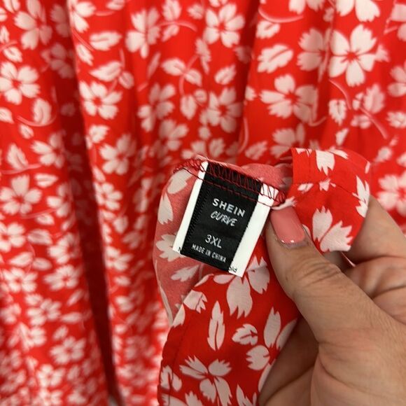 Shein Curve Red and White Floral Dress Size 3X - Picture 3 of 6